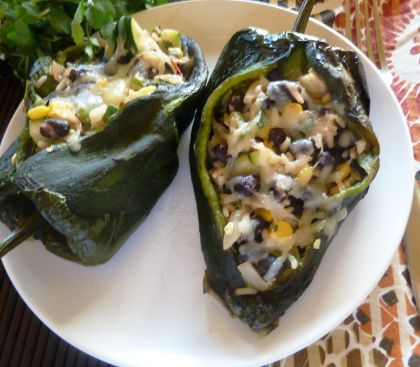 #vegetarian #ChileRellenos : These were tasty but kind of labor-intensive and time consuming for me-I'm not experienced with pepper roasting and peeling! Also I made WAY too much filling---so tacos will happen this week! Uses zucchini, tomato, corn, black beans and rice (I used quinoa) for filling! Stuffed Chili Relleno Recipe, Mexican Dinner Party, Chili Relleno, Poblano Peppers, Mexican Dinner, Dinner Party Menu, Stuffed Poblano Peppers, Meatless Monday, Food 52