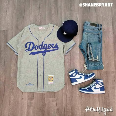 Baseball Game Outfit, Clothes Combination, School Attire, Guy Outfits, Game Outfit, Hype Clothing, Black Men Fashion Swag, Black Men Street Fashion, Men Street Fashion