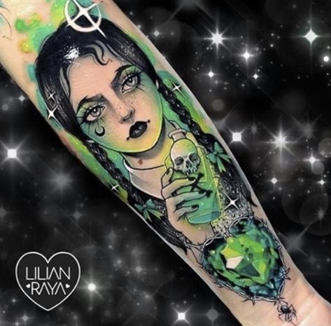 Wednesday Addams Tattoo, Gotik Tattoo, Halloween Tattoos Sleeve, Kunst Tattoos, Theme Tattoo, Kawaii Tattoo, Halloween Tattoo, Gothic Tattoo, Tatuaje A Color