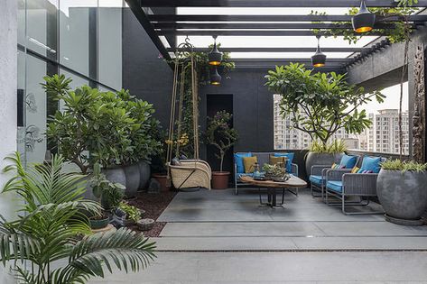 The terrace. A Sprawling Penthouse in Mumbai With Hidden Doors & a Stairway to Green Heaven Pent House Terrace, Mumbai Penthouse, Open Terrace Ideas, Veranda Design, Terrace Garden Ideas, Interior Design Blogs, Terrasse Design, Balcony Design Ideas, Terrace Garden Design