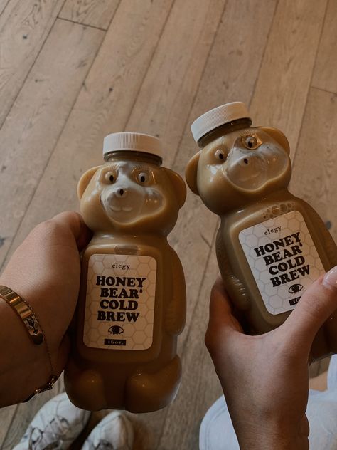 Coffee Tumblr, Bear Cup, Creative Hub, Honey Bear, Aesthetic Coffee, Coffee Shop Design, Coffee Cafe, Coffee Bottle, Cold Brew