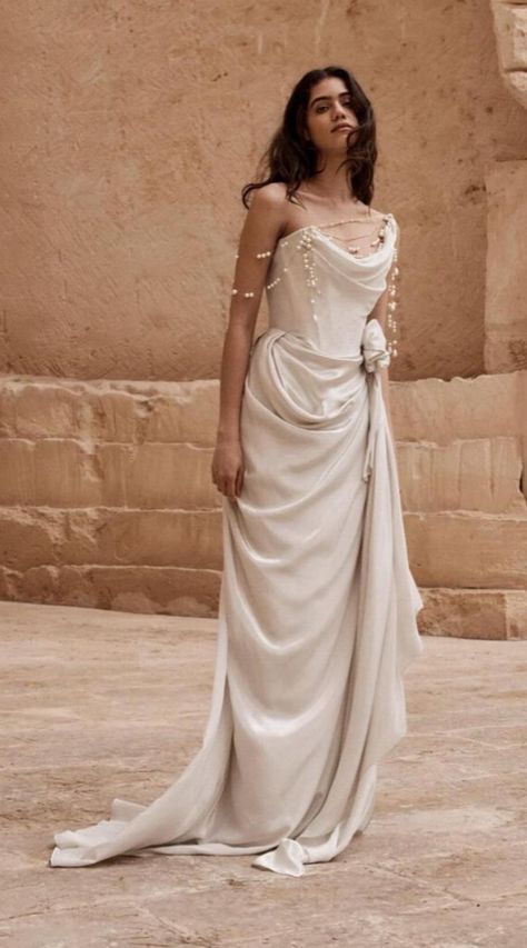 Greek Style Wedding Dress Goddesses, Greek Style Dress Wedding, Ancient Rome Dress Aesthetic, Greek Dress Wedding, Greek Bridal Dress, Grecian Prom Dress, Wedding Dress Greek Style Goddesses, Rome Dress Outfit, Greek Inspired Dress Wedding