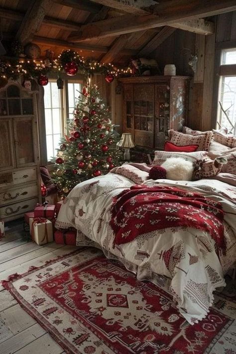 Victorian Bedding, Christmas Therapy, Folk Christmas, Holiday Bedroom, Christmas Dreaming, Cozy Christmas Decor, Cabin Christmas, Cosy Christmas, Cute Christmas Wallpaper