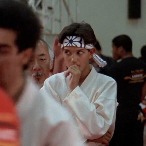 ralph macchio as daniel larusso | the karate kid 1984 Daniel Larruso, Karate Kid 1984, The Karate Kid 1984, Daniel Larusso, The Karate Kid, Ralph Macchio, Karate Kid, Karate