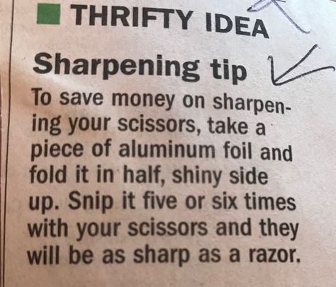 Sharpening Scissors, Organization Pantry, Helpful Hacks, Household Help, House Keeping, Homemade Cleaning Solutions, 1000 Life Hacks, Astuces Diy, Everyday Hacks