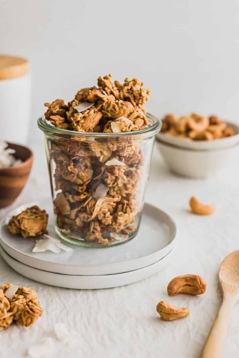 Coconut & Cashew Butter Granola (Nature's Path Copycat Recipe) | Sift & Simmer Grain Free Granola Recipe, Cashew Granola, Paleo Granola Recipe, Coconut Granola Recipe, Pumpkin Breakfast Cookies, Paleo Granola, Pumpkin Breakfast, Strawberry Almond, Raw Nuts