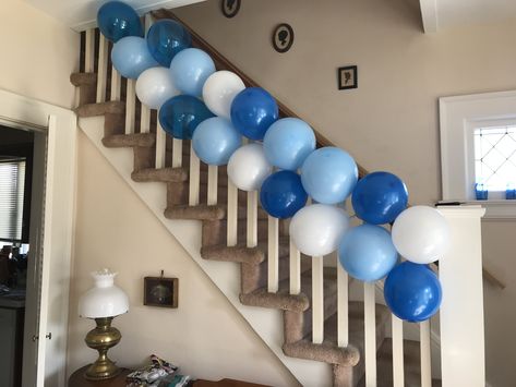 Banister Balloons URI Balloons On Banister, Melody Cake, Transformers Party, Birthday Decorations At Home, Deco Ballon, Happy Birthday Decor, 1st Birthday Pictures, Simple Birthday Decorations, Butterfly Birthday Party