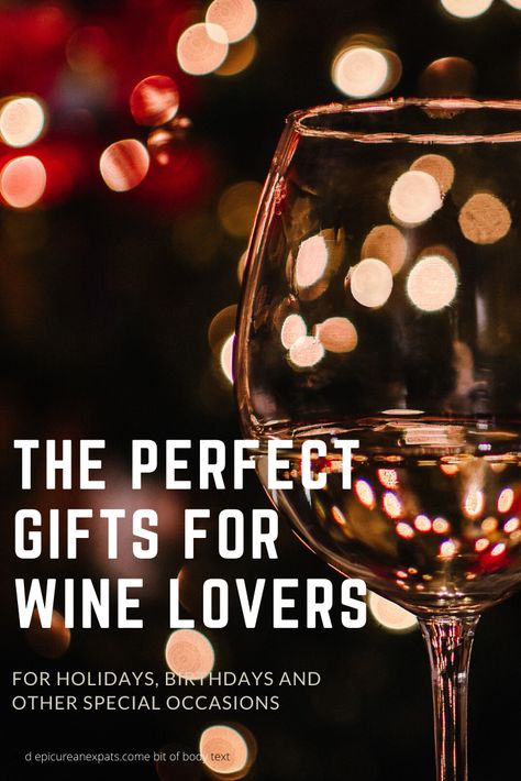 The perfect gifts for holidays, birthdays, Valentine's Day or other special occasions for your favorite wine lover. Gift For Wine Lover, Wine Lover Gift Ideas, Wine Gifts Ideas, Wine Related Gifts, Christmas Gifts For Wine Lovers, Gifts For Wine Drinkers, Wine Lover Gifts, Cute Christmas Presents, Wine Gift Ideas