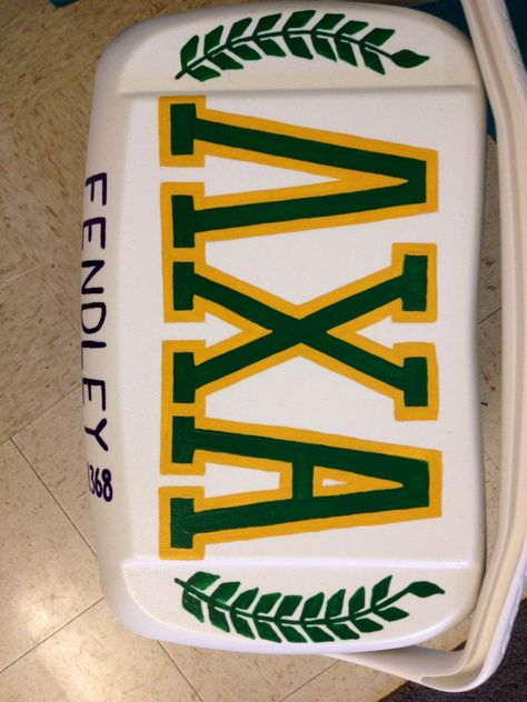 "My type of guy is a Lambda Chi" & "The only thing better than being a LCA is being his date" & "If your date is a Lambda Chi, raise your glass, if not, raise your standards" Frat Cooler Lambda, Frat Cooler Letters, Frat Coolers Lambda Chi Alpha, Fraternity Sweetheart Ideas, Lambda Chi Alpha Cooler, Nola Cooler, Formal Coolers, Cooler Connection, Frat Formal