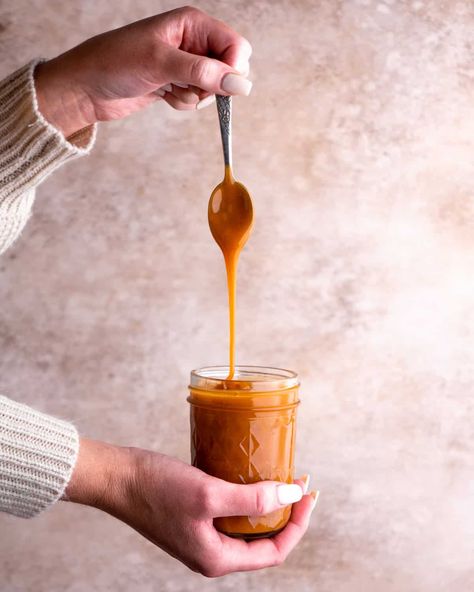 This salted caramel sauce is the perfect salty sweet combination. It's fairly easy to make, and goes great with all sorts of desserts. Salted Caramel Sauce Recipe, In Bloom Bakery, Bloom Bakery, Apple Pie Cheesecake, Caramel Sauce Recipe, Salted Caramel Apple Pie, Caramel Ingredients, Caramel Recipe, Apple Pie Bars