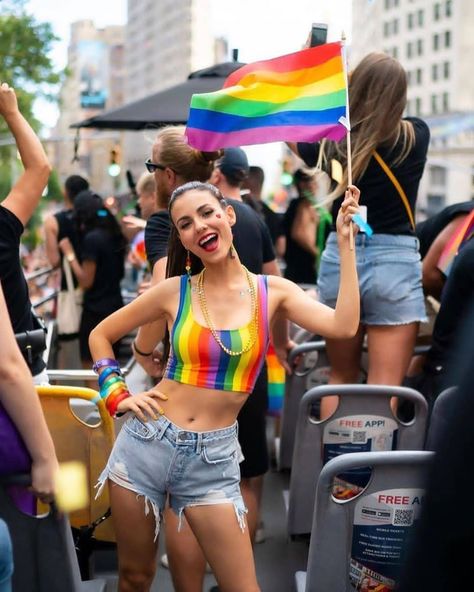 Vj❤️ prid day🌈🌈 Parade Outfit, Pride Parade Outfit, Bra Image, Pride Outfit, Pride Parade, Victoria Justice, Lgbtq Pride, Let's Celebrate, Lgbt Pride