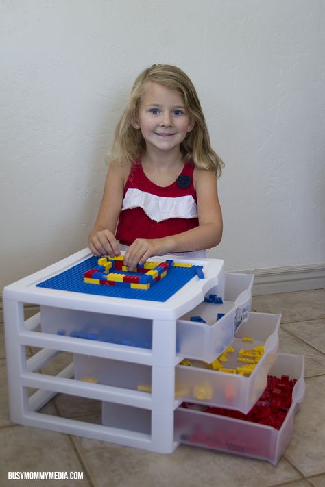 Easy DIY Lego Table Diy Lego Table, Table Lego, Lego Table With Storage, Lego Table Diy, Toy Room Organization, Lego Organization, Diy Lego, Lego Table, Lego Activities