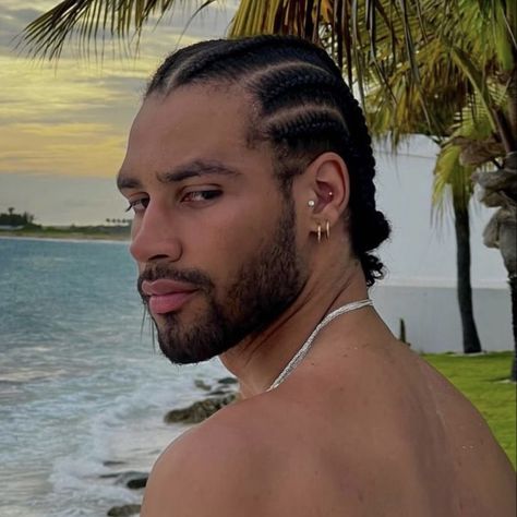 Deaven Booker, Mens Twists Hairstyles, Natural Hair Men, Mixed Guys, Cornrow Hairstyles For Men, Black Men Hairstyles, Mens Braids, Mens Braids Hairstyles, Cornrows Braids