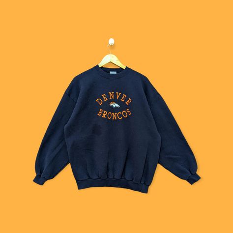 Vintage Denver broncos sweatshirt Denver broncos crewneck Denver broncos sweater pullover streetwear sports style blue colour size x-large by YoungmodernCo on Etsy Broncos Sweatshirt, Style Sportif, Style Sport, Sports Style, Sport Style, Streetwear Style, Sweater Pullover, Denver Broncos, Blue Colour