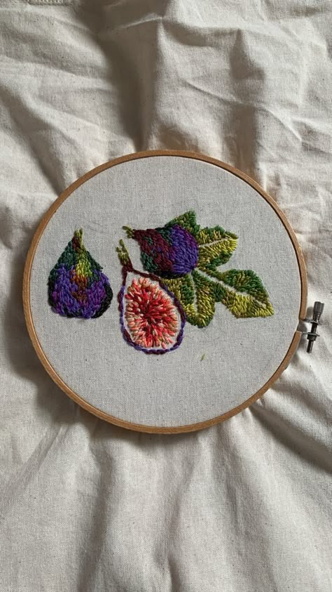 Fig Embroidery, Plum Embroidery, Fruit Embroidery, Fig Fruit, Patchwork Clothes, Pearl Embroidery, Beads Embroidery, Sewing School, Embroidery On Clothes