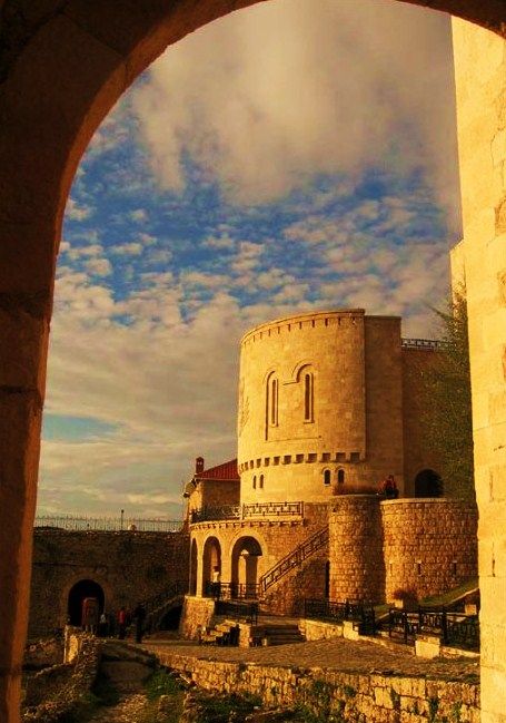 Kruja's Castle, Albania. Kruje Albania, Balkan Countries, Visit Albania, Summer Abroad, Ottoman Turks, Albania Travel, Republic Of Macedonia, Albanian Culture, Adventure Tourism