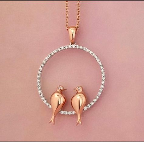 Bird Pendant Gold, Gold And Diamond Pendant, Diamond Necklace Indian, Pearl Jewels, Necklace Indian, Bird Pendant, Pendant Gold, Traditional Jewelry, Gold Jewellery Design