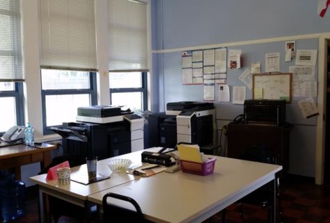 Break-room Makeovers Boost Morale and Focus on School Staff Wellness – Thriving Schools | A partnership for healthy students, staff & teachers School Wellness Center, Focus On School, School Wellness, Calming Room, School Designs, Teachers Lounge, Staff Room, School Interior, School Staff