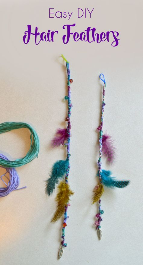 Diy Seed Bead Hair Clip, How To Make Feather Hair Extensions, Diy Feather Hair Extensions, Diy Hair Feather Extension, Hair Accessories Crafts, Diy Feather Hair Accessories, Diy Pirate Hair Beads, Festival Hair Accessories Diy, How To Make Clip In Hair Wraps