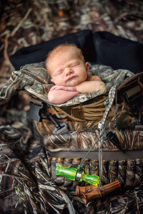 Hunting Baby Pictures, Hunting Baby Announcement, Country Baby Pictures, Hunting Photos, Baby Boy Newborn Pictures, Hunting Baby, Newborn Photography Boy, Newborn Photo Shoot, Newborn Baby Photoshoot