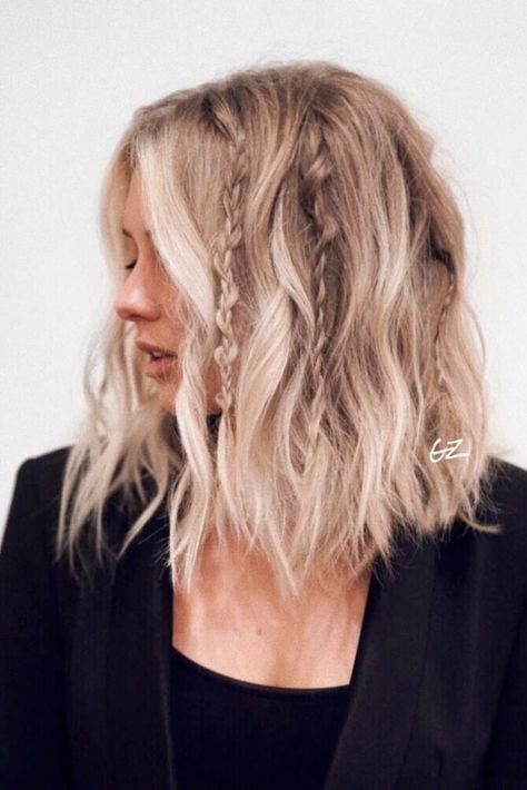 Easy Shoulder Length Hairstyles With Messy Braids #messyhairstyles #braids Empire Hair, Shoulder Length Hairstyles, Creative Hair, College Courses, Short Hairstyles For Thick Hair, Beauty Supplies, Peinados Fáciles Para Cabello Corto, Penteado Cabelo Curto, Cute Hairstyles For Short Hair