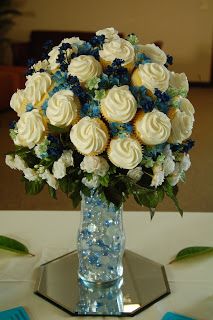 Angela Barton's Cakes: Wedding Bells! Cupcake Bouquet Centerpiece, Cupcake Centerpieces, Cupcake Arrangements, Bouquet Centerpiece, Edible Bouquets, Creative Cupcakes, Cupcake Bouquet, Flower Cupcakes