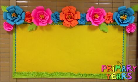 Cafeteria Bulletin Boards, Flower Bulletin Boards, Nursing Home Crafts, Hand Washing Poster, Spring Bulletin, Spring Bulletin Boards, Disney Classroom, Birthday Wall, Board Decoration