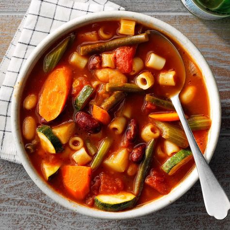 There's nothing quite like the comfort of warm homemade soup, and it's even better when your slow cooker does most of the work for you! This slow-cooker minestrone is easy to put together but has all the flavor of a high-effort dish. —Erin Raatjes, New Lenox, Illinois Minestrone Slow Cooker, Vegetable Drawer, Minestrone Soup Recipe, Meatball Soup, Italian Soup, Small Pasta, Minestrone Soup, Cabbage Soup, French Onion Soup