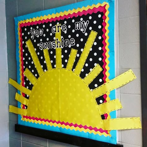 Sunshine Bulletin Board, Sun Bulletin Boards, Bring A Board, Elementary Bulletin Boards, Kindergarten Bulletin Boards, Cute Bulletin Boards, Christian Preschool, Preschool Bulletin, Preschool Bulletin Boards