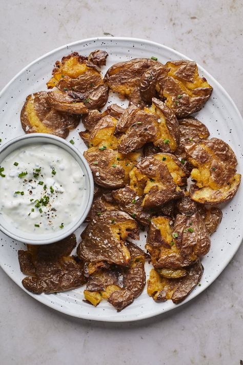 Crispy Smashed Potatoes With Sour Cream and Chive Dip | Olive & Mango Sour Cream Chive Dip, Potatoes With Sour Cream, Chive Dip, Weeknight Dinner Ideas, Crispy Smashed Potatoes, Mini Potatoes, Easy Weeknight Dinner, Smashed Potatoes, Holiday Meal