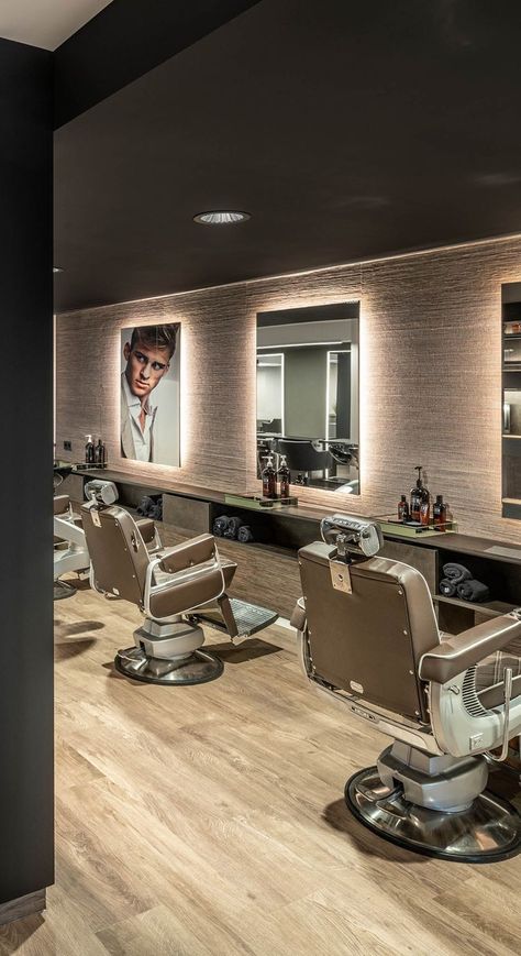 Vip Barber Shop, Barbershop Design Interior, Barber Design, Diy Desk Plans, Barber Shop Interior, Nail Salon Interior Design, Design Studio Workspace, Hair Salon Design, Hair Salon Interior