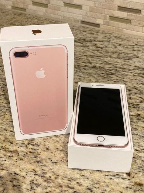 Pin/donisiavshan ✨🔌 Gold Iphone 7 Plus, Trajes Kylie Jenner, Iphone Obsession, Apple Phone Case, Apple Macbook Air, T Mobile, Used Iphone, Iphone Accessories, Free Iphone