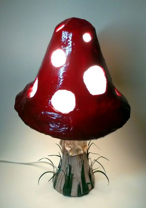 DIY homemade red and white mushroom lamp using papier mache, clay and acrylic paint How To Make A Mushroom Lamp, Mushroom Lamp Diy, Light Up Mushrooms Diy, Hot Glue Mushroom Lights, Paper Mache Mushroom Lamp, Homemade Lamps, Muchroom Lamp, Red And White Mushroom, Mushroom Lamp