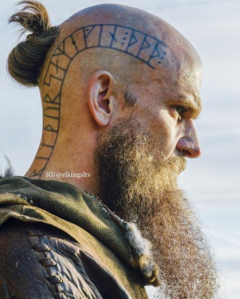 Ragnar Tattoo, Floki Vikings, Tough Men, Shoulder Armor Tattoo, Thor Mjolnir, Viking Head, Viking Rings, Vikings Tattoo, Viking Shop