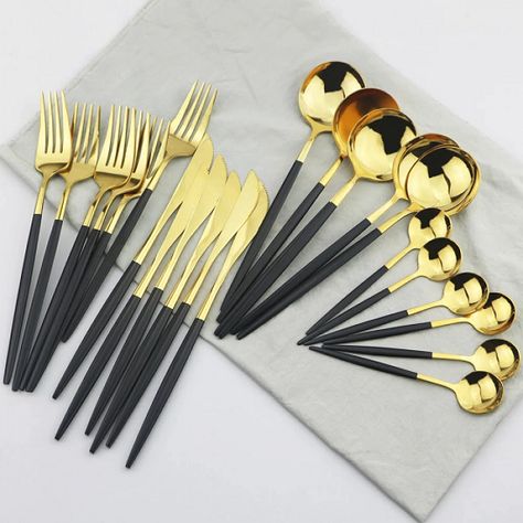 Popsicle Stick Crafts House, Beautiful Kitchenware, Kitchen Decor Collections, Crockery Design, Gold Cutlery Set, Black Flatware, Cutlery Set Stainless Steel, Gold Cutlery, White Dinnerware