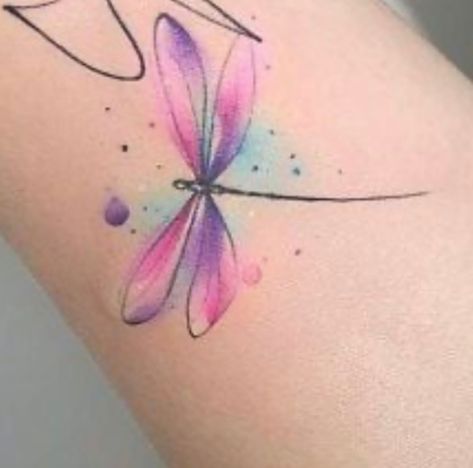 Small Watercolor Tattoo, Small Dragonfly Tattoo, Tato Flash, Dragonfly Tattoo Design, Petit Tattoo, Mom Tattoo Designs, Tatuaje A Color, Dragonfly Tattoo, Tattoo Project