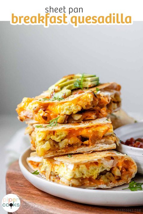 Low Calorie Breakfast Quesadilla, Sheet Pan Breakfast Quesadilla, Avocado Toast With Feta, Cinnamon Roll Overnight Oats, Breakfast Ideas Healthy Easy, Breakfast Quesadilla Recipes, Sheet Pan Breakfast, Overnight Oats Breakfast, Breakfast Recipes With Eggs