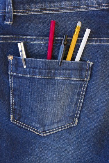 Ink Stain Removal, Laundry Stain Remover, Jeans Pocket, Pen Stain, Laundry Stains, Invisible Ink, Jean Pockets, Doing Laundry, Stain Removal