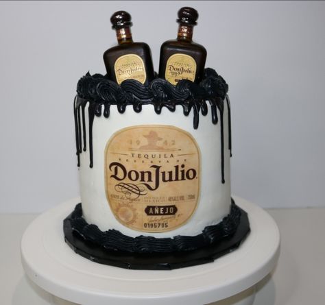 22 Men Birthday Cake, Alcohol Birthday Cake For Men Drinks, Guy 21st Birthday Cake, Don Julio 70 Cake, Don Julio Party Ideas, Guys Cake Ideas, Tequila Cakes For Men, Don Julio Themed Birthday Party, Men 21st Birthday Cake