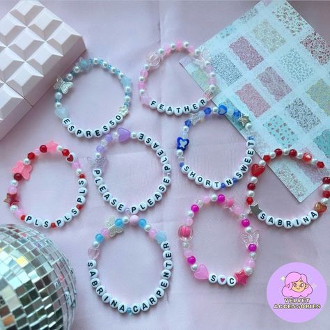 #Jewellery_Bracelets #Pastel #Pastel_Y2k #Velvet_Accessories Cute Beaded Bracelets, Pastel Y2k, Taylor Swift Bracelets, Velvet Accessories, Music Bracelet, Swift Bracelets, Apple Watch Bands Fashion, Sabrina Carpenter Outfits, Preppy Bracelets