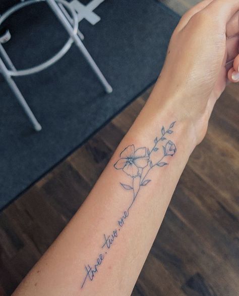 Quote In Flower Tattoo, See The Good Tattoo With Flower, Simple Flower Tattoo With Words, Flower Stem Into Words Tattoo, Flower Tattoo Words As Stem, Flower Stem Quote Tattoo, Cursive Tattoo With Flower, Lennon Stella Tattoo, Writing With Flower Tattoo