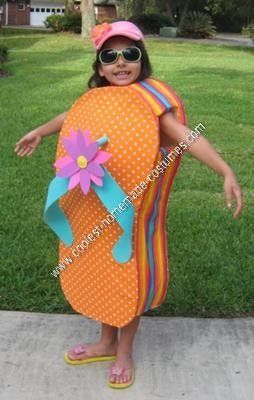 Homemade Florida Flip Flop Halloween costume idea (flip flop made from foam!) Lava Lamp Costume Diy, Hawaii Dress Up Day At School, Beach Halloween Costumes, Shoe Costume, Purim Costume, Costume Carnaval, Carnaval Costume, Kids Homemade, Homemade Halloween Costumes