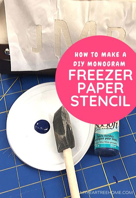 Try out this easy method for making your own monogram in minutes! All you need to make this DIY stenciled monogram is freezer paper and fabric paint. Tutorial in post! #stencil #monogram Mod Melts, Freezer Paper Stenciling, Diy Stencil, Paint Tutorial, Diy Sewing Tutorials, Diy Monogram, Applique Tutorial, Bazaar Crafts, Image Transfers