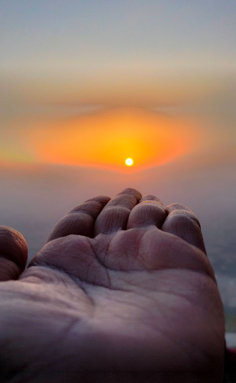 Sunset, Photography, Hand, Hand with sun, Nature, Sky, Evening Mount Abu Sunset Point, Mount Abu Snapchat Story, Mount Abu Photography, Mount Abu, Sunset Point, Washroom Design, Sun Nature, Best Sunset, Udaipur