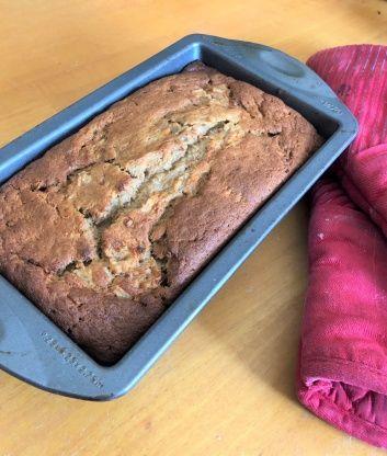 Pear Banana Bread, Banana Pear Bread, Fruit Bread Recipes, Pear Bread, Breakfast Recipies, Bread Food, Pear Recipes, Fruit Bread, Cinnamon Banana