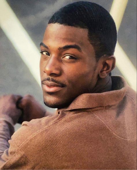 Mens Twists Hairstyles, Lance Gross, 90s Men, Dark Skin Men, College Days, 90s Hip Hop Fashion, Black Actors, Neo Soul, Twist Hairstyles