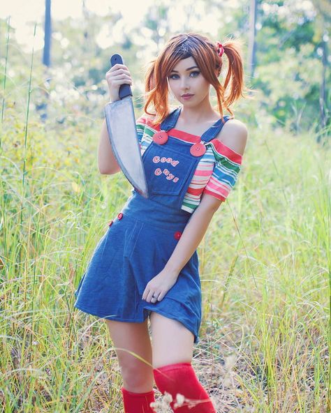 Chucky (Child's Play) by Amy Thunderbolt Chucky Costume Ideas, Halloween Costume Bff, Diy Chucky Costume, Chucky Outfit, Universal Studios Outfits, Kotobukiya Bishoujo, Reference Tattoo, Horror Nights Universal, Chucky Movies