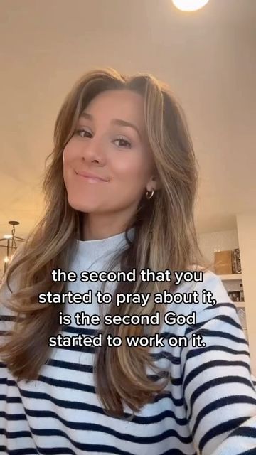 Ashley Hetherington Outfits, Ashley Hetherington, Ashley Hetherington Bible, Christian Girl Podcasts, Christian Book Recommendations Tiktok, Bible Study Group, Bible Motivation, Gods Love, Bible Journaling