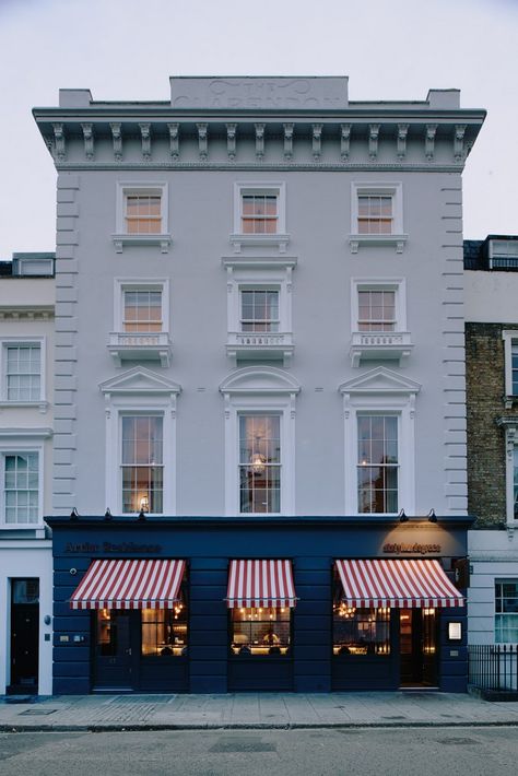 My London Pied à Terre London Hotel Exterior, Boutique Hotel Exterior Design, Small Boutique Hotel Exterior, Small Hotel Exterior, Hostel Exteriors, Boutique Hotel Facade, Small Hotel Architecture, Hotel Exterior Design Facades, Small Hotel Design Architecture