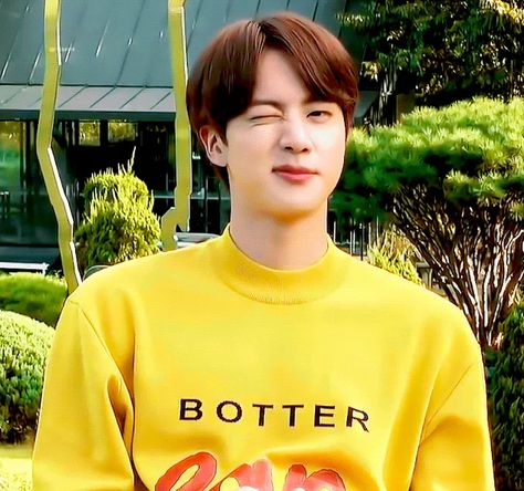 Purple Jin, Jin Gif, Bts Christmas, Bts Army Logo, Korean Birthday, Kim Jin, Jin Bts, Seokjin Bts, Worldwide Handsome